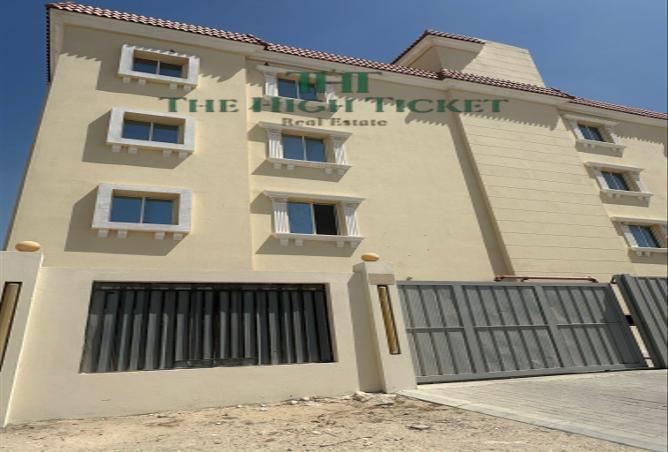936908 - Property Image 3