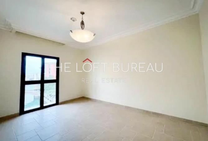 918465 - Property Image 3