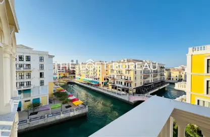 Apartment - 3 Bedrooms - 3 Bathrooms for rent in Mercato - Qanat Quartier - The Pearl Island - Doha