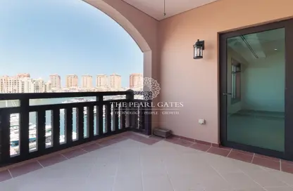 Townhouse - 2 Bedrooms - 3 Bathrooms for rent in East Porto Drive - Porto Arabia - The Pearl Island - Doha Townhouse - 2 Bedrooms - 3 Bathrooms for rent in East Porto Drive - Porto Arabia - The Pearl Island - Doha