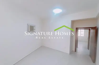 Apartment - 3 Bedrooms - 2 Bathrooms for rent in Al Hashmi Building - Al Muntazah Street - Al Muntazah - Doha