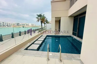 Villa - 5 Bedrooms - 5 Bathrooms for rent in Hilton Doha The Pearl Residences - Abraj Quartiers - The Pearl Island - Doha