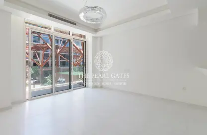 Apartment - 1 Bedroom - 2 Bathrooms for rent in Gewan Island - The Pearl Island - Doha