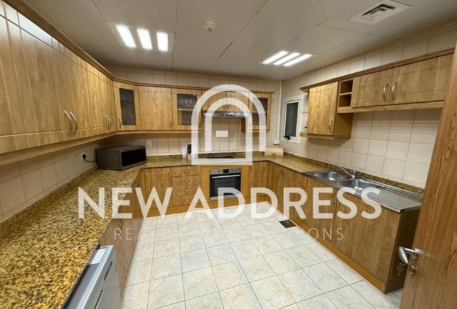 993770 - Property Image 2