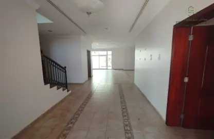Villa - 3 Bedrooms - 4 Bathrooms for rent in Ain Khaled - Doha