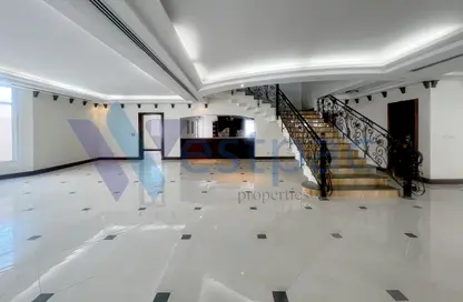 مجمع سكني - 5 غرف نوم - 7 حمامات للايجار في ليغتايفيا لاجوون - الخليج الغربي - الدوحة