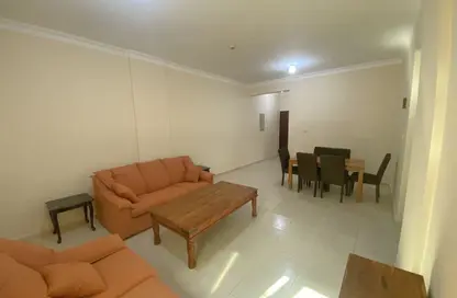 Apartment - 3 Bedrooms - 3 Bathrooms for rent in Bin Omran - Fereej Bin Omran - Doha