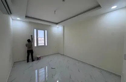 شقة - 3 غرف نوم - 3 حمامات للايجار في فريج كليب - الدوحة شقة - 3 غرف نوم - 3 حمامات للايجار في فريج كليب - الدوحة