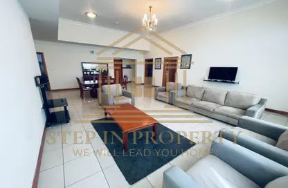 Apartment - 3 Bedrooms - 3 Bathrooms for rent in West Bay Tower - West Bay - West Bay - Doha