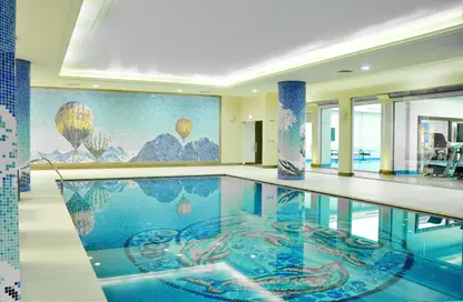 صورة لـ حوض سباحة شقة - 2 غرف نوم - 2 حمامات للايجار في بناية اف جاي 7 - أم غويلينا - الدوحة ، صورة رقم 1