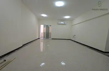 Apartment - 3 Bedrooms - 3 Bathrooms for sale in Al Mansoura - Al Mansoura - Doha