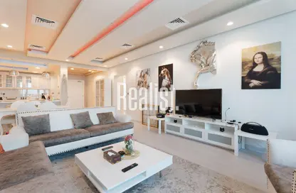 شقة - 2 غرف نوم - 4 حمامات للايجار في برج زجزاج  ب - أبراج زجزاج - الخليج الغربي - الدوحة