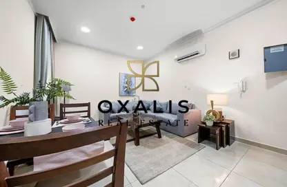 Apartment - 1 Bedroom - 2 Bathrooms for rent in Umm Ghwailina Comm - Umm Ghuwalina - Umm Ghuwailina - Doha