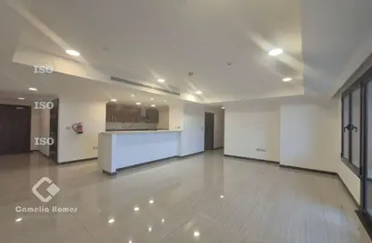 شقة - 2 غرف نوم - 2 حمامات للايجار في طريق بورتو الشرقي - بورتو أرابيا - جزيرة اللؤلؤة - الدوحة