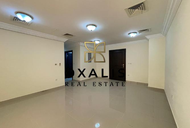 965171 - Property Image 3