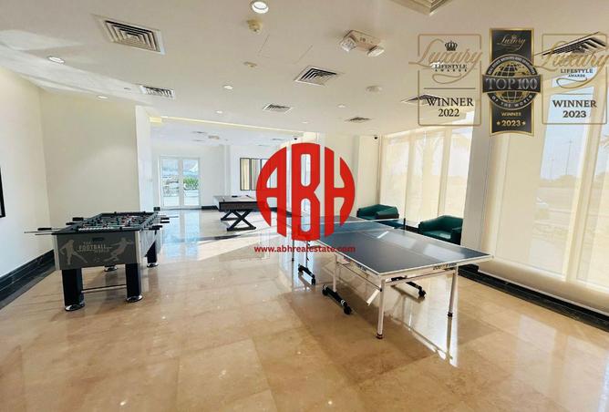 984029 - Property Image 2