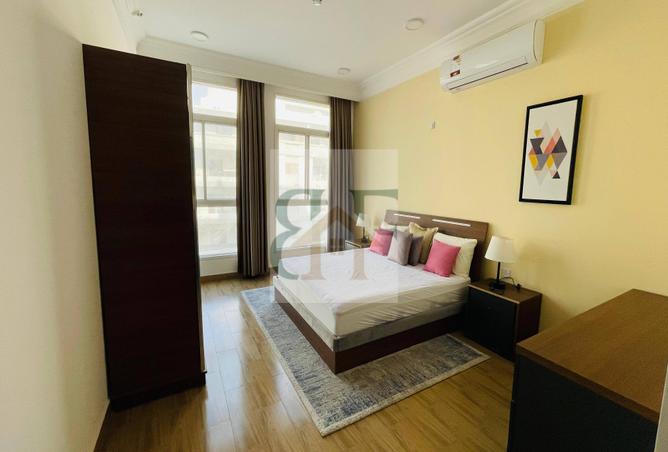 988663 - Property Image 3