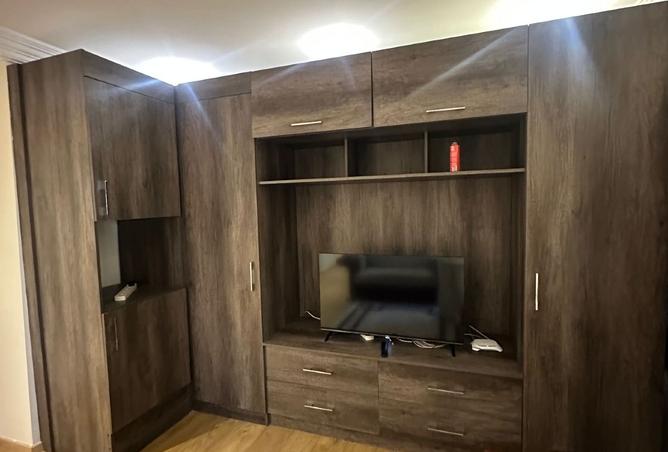 995876 - Property Image 2