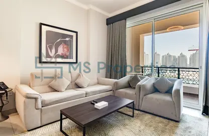 Apartment - 1 Bedroom - 2 Bathrooms for rent in Viva West - Viva Bahriyah - The Pearl Island - Doha