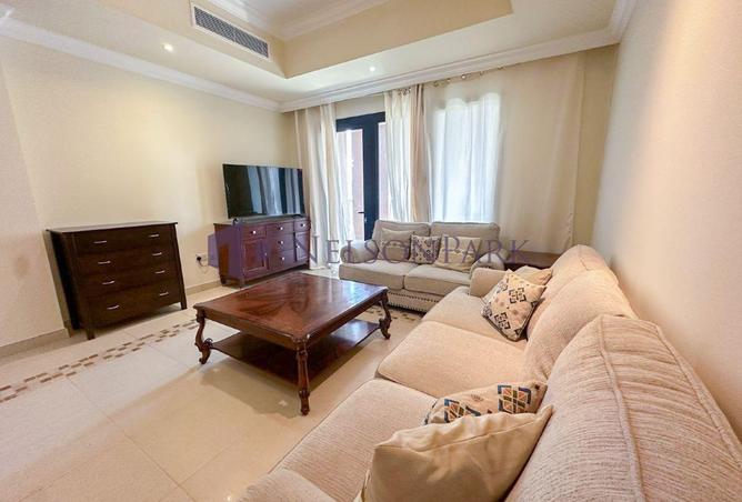 927222 - Property Image 3