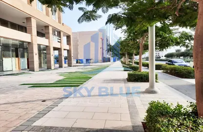 Shop - Studio - 1 Bathroom for rent in Fox Hills South - Fox Hills - Lusail