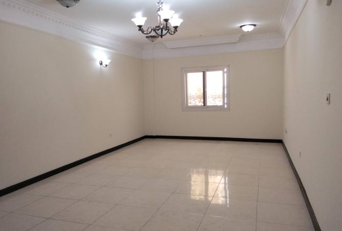 966909 - Property Image 2