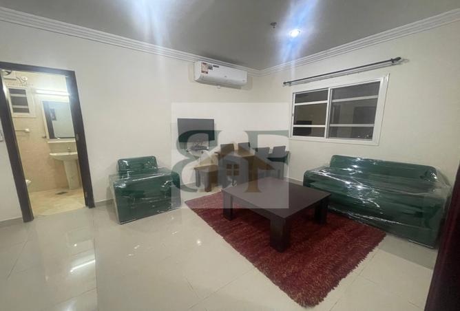 986848 - Property Image 2