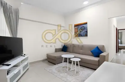 Apartment - 1 Bedroom - 1 Bathroom for rent in Umm Ghuwailina 4 - Umm Ghuwailina - Doha