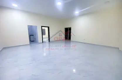 شقة - 3 غرف نوم - 2 حمامات للايجار في روضة الحمامة - الضعاين