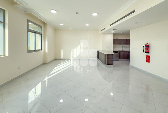 943292 - Property Image 3