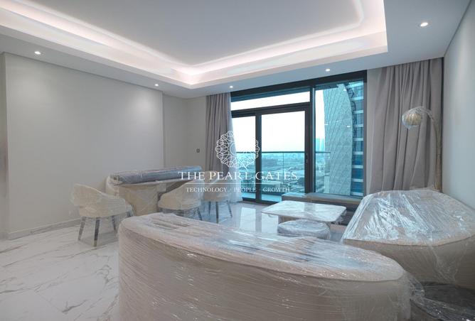 982233 - Property Image 2