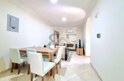 Apartment - 2 Bedrooms - 2 Bathrooms for rent in Al Muntazah Street - Al Muntazah - Doha