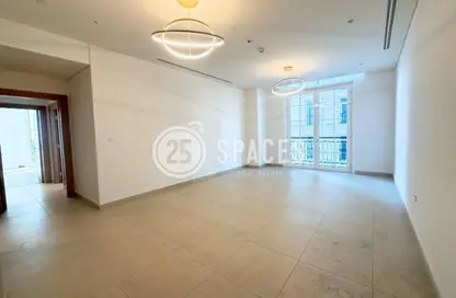 Apartment - 1 Bedroom - 2 Bathrooms for rent in Floresta Gardens - Floresta Gardens - The Pearl Island - Doha