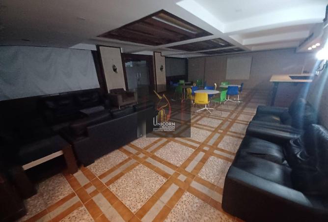 981447 - Property Image 3