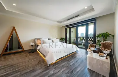 Townhouse - 1 Bedroom - 2 Bathrooms for sale in Tower 16 - Porto Arabia - The Pearl Island - Doha