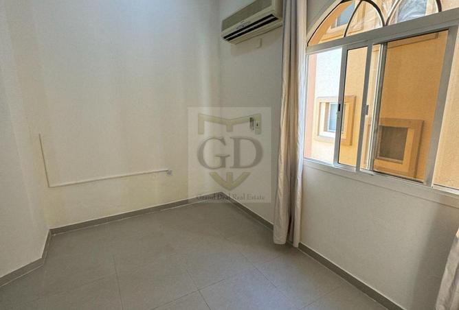 988248 - Property Image 2