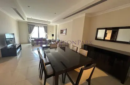 Apartment - 1 Bedroom - 2 Bathrooms for rent in Tower 15 - Porto Arabia - The Pearl Island - Doha