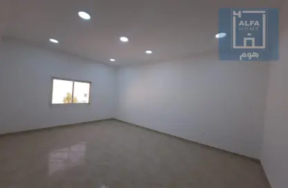 Empty Room image for: Villa - 7 Bedrooms - 7 Bathrooms for rent in Ain Khalid Gate - Ain Khalid Gate - Ain Khaled - Doha, Image 1