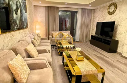 Apartment - 1 Bedroom - 2 Bathrooms for rent in West Porto Drive - Porto Arabia - The Pearl Island - Doha