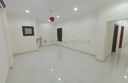 شقة - 2 غرف نوم - 2 حمامات للايجار في شارع الجزيره - فريج بن محمود الشمالي - فريج بن محمود - الدوحة