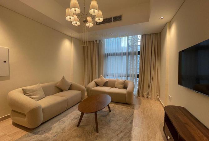 955286 - Property Image 2
