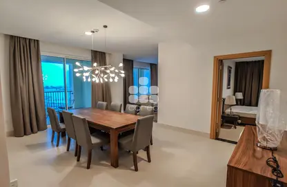 Dining Room image for: Apartment - 3 Bedrooms - 4 Bathrooms for rent in Viva Central - Viva Bahriyah - The Pearl Island - Doha, Image 1