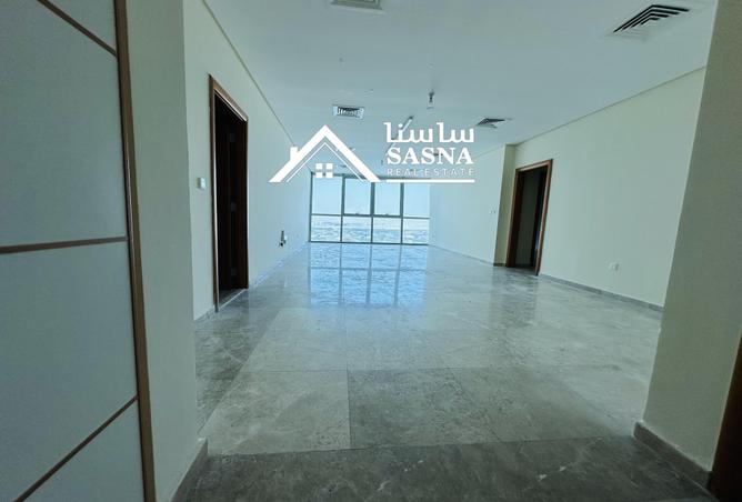 943482 - Property Image 2