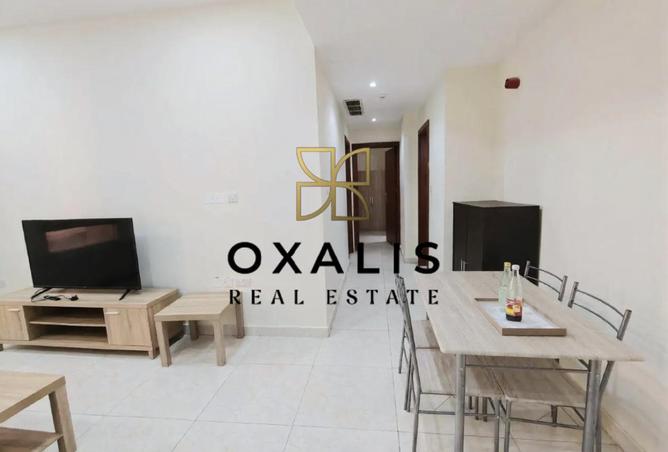 967099 - Property Image 2