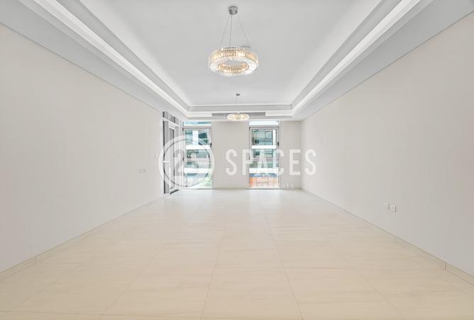 884287 - Property Main Image