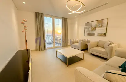 Apartment - 1 Bedroom - 2 Bathrooms for rent in Floresta Gardens - Floresta Gardens - The Pearl Island - Doha