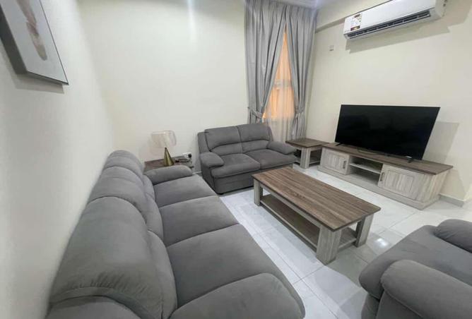 998753 - Property Image 2