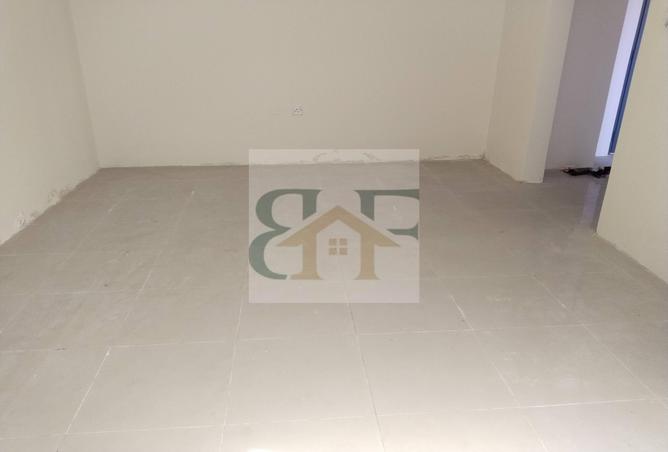 1000958 - Property Image 2