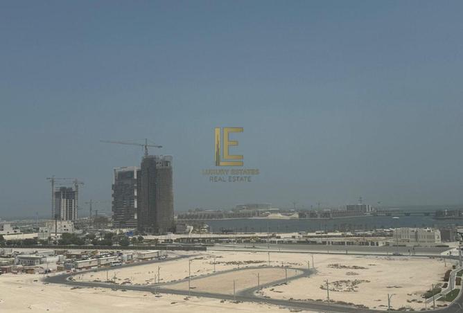 908204 - Property Image 3