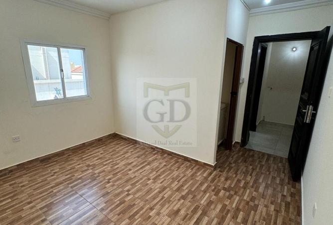 945560 - Property Main Image